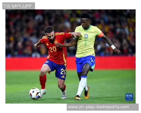 维尼修斯与恩德里克合影送祝福兄弟情深期待你早日归来